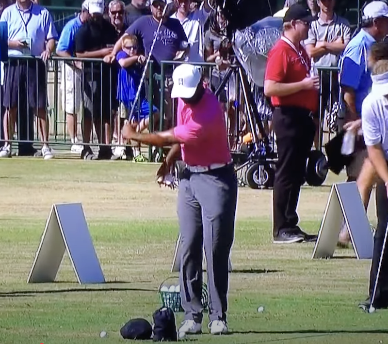 Tiger Woods one-handed drill
